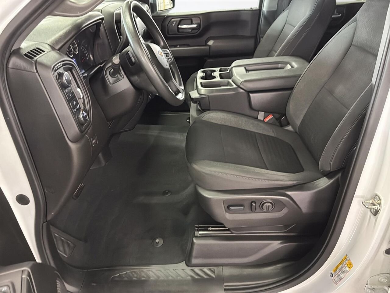 CHEVROLET SILVERADO 2500 CUSTOM DIESEL 2023 Blanc Saint-Hyacinthe - photo #7