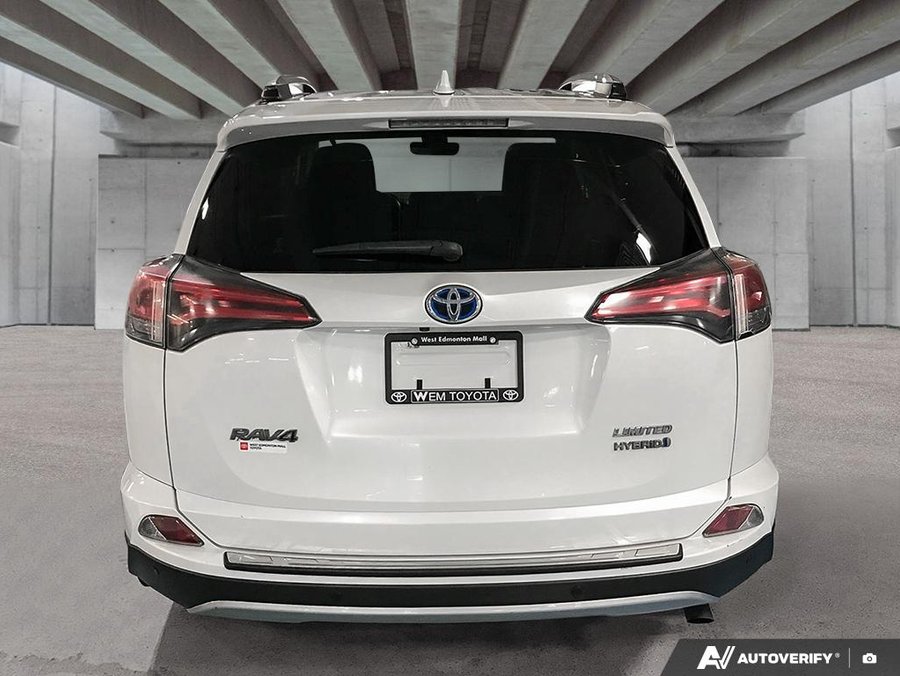 2017 Toyota RAV4 Hybrid 2017 White