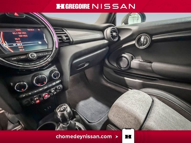 Mini Cooper 2018 Noir Saint-Eustache - photo #21