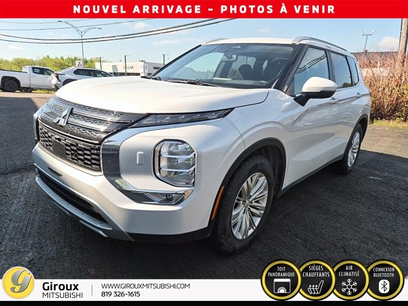 MITSUBISHI OUTLANDER SE S-AWC 2024 Blanc