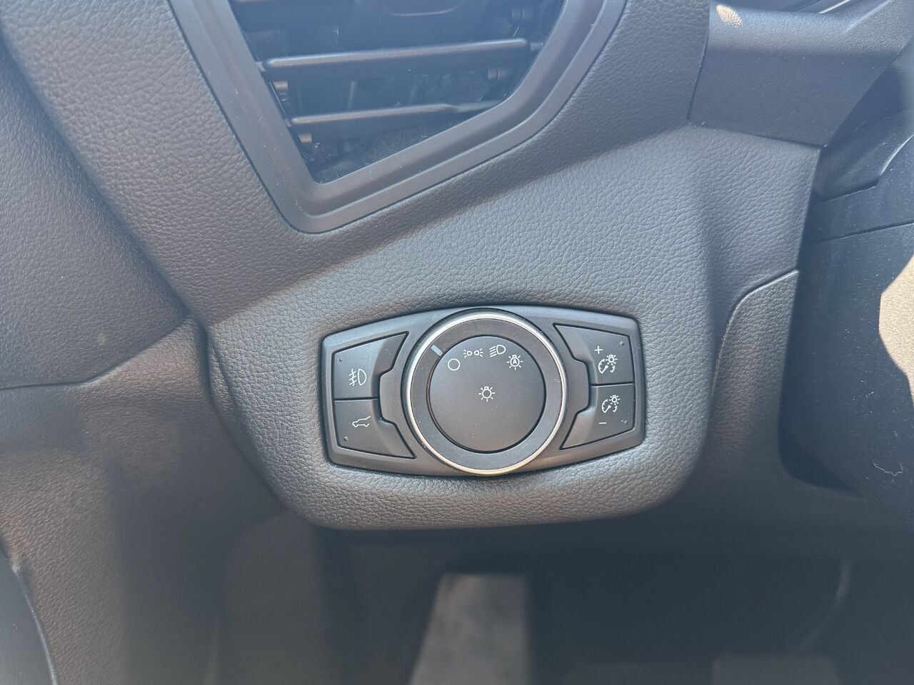 2018 Ford Escape SE AWD Grey Granby - photo #24