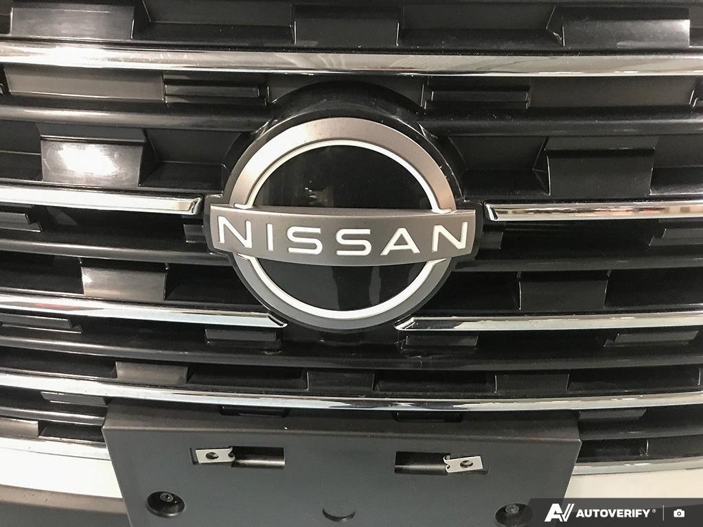 2024 Nissan Rogue 264010 | SV Moonroof White Edmonton - photo #8