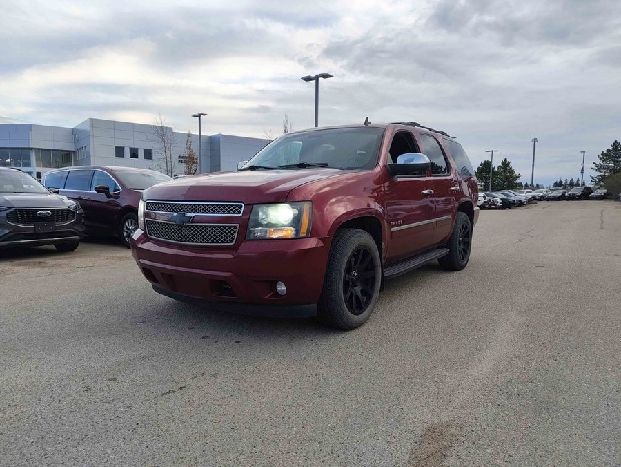2011 Chevrolet Tahoe 2011 Red