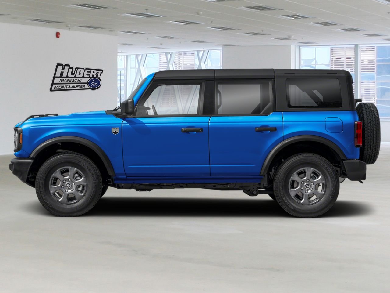 2026 Ford Bronco Velocity Blue Metallic Mont-Laurier - photo #2