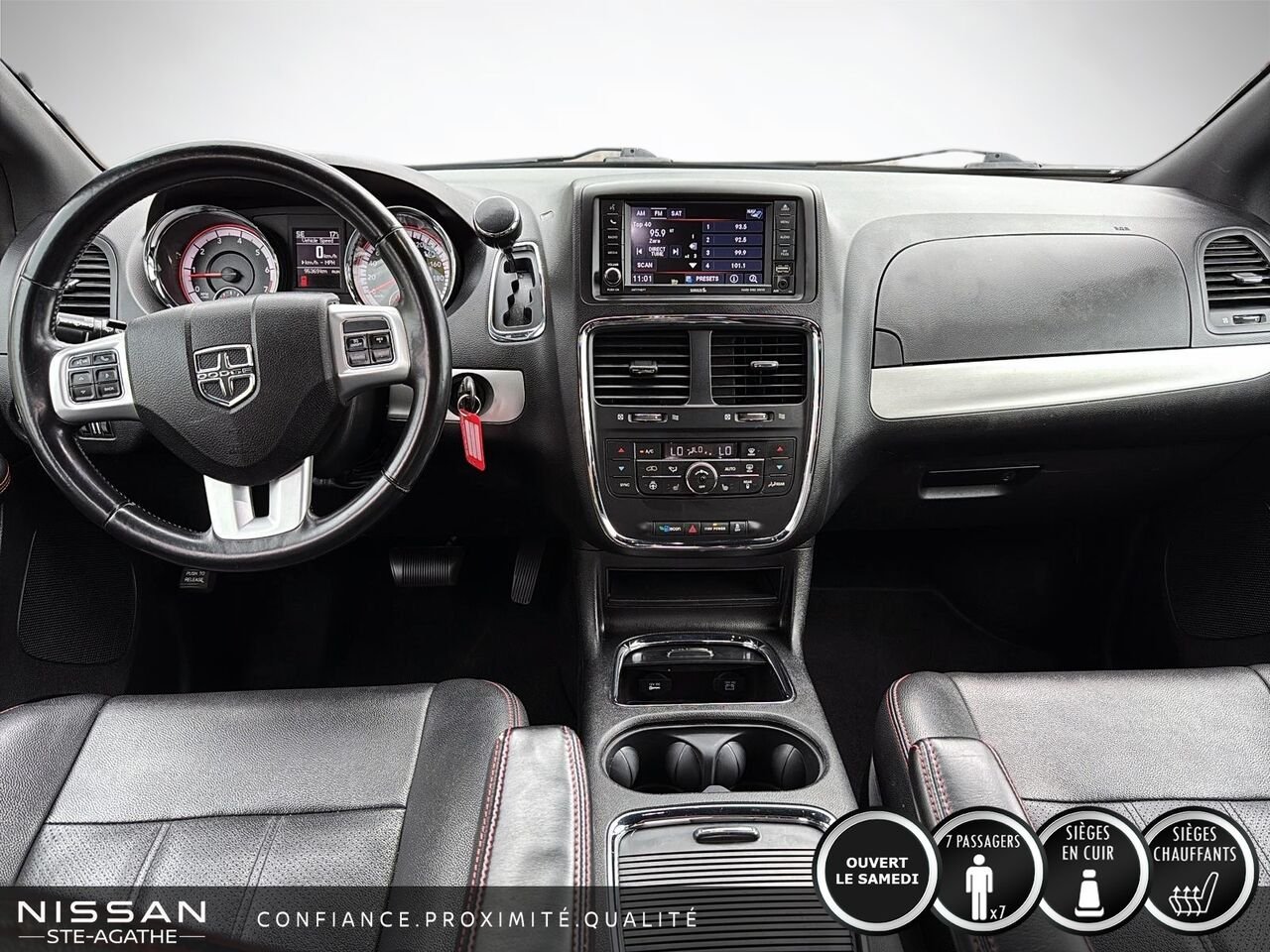 2020 Dodge Grand Caravan Black Ste-Agathe des Monts - photo #9