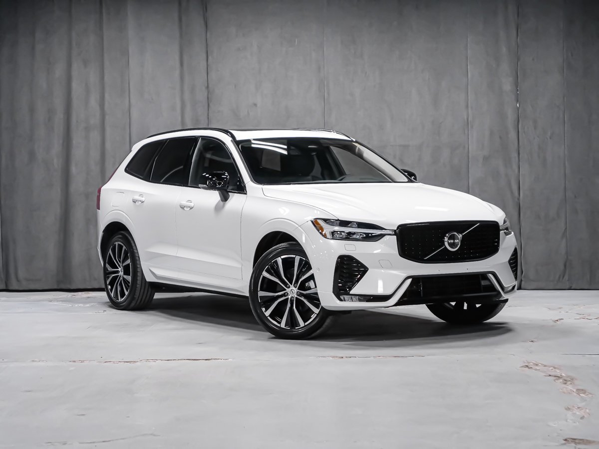 Volvo XC60 B5 PLUS DARK CLIMAT MAGS 20PO 2025 Blanc Montréal - photo #1