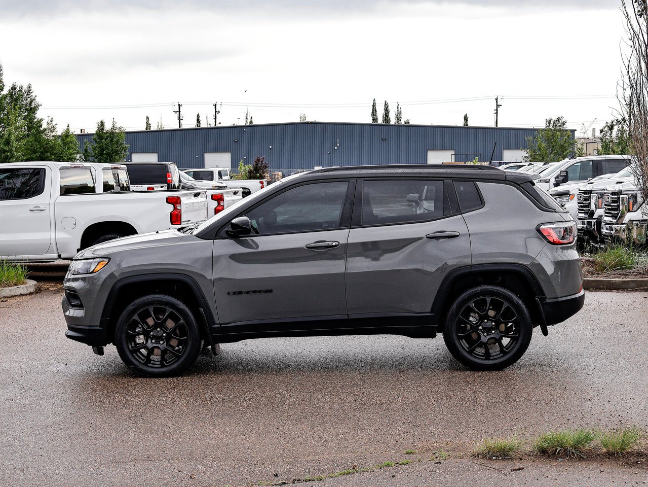 2023 Jeep Compass Altitude 4x4 Grey Sherwood Park - photo #9