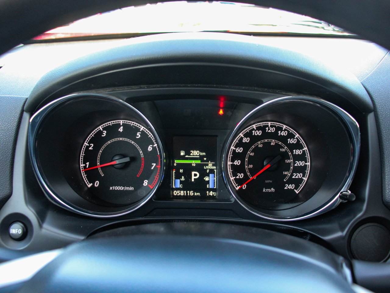 2024 Mitsubishi RVR ES AWC Red Sherwood Park - photo #18