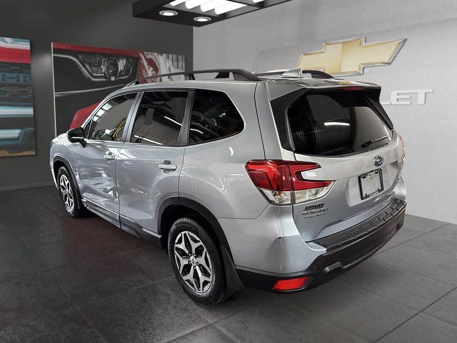 SUBARU FORESTER COMMODITÉ 2020 Gris