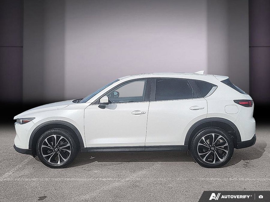 2022 Mazda CX-5 2022 White