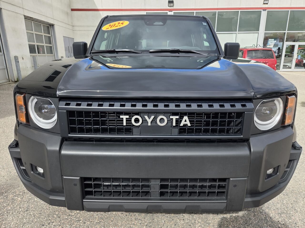 2025 Toyota LAND CRUISER Black Rouyn-Noranda - photo #1