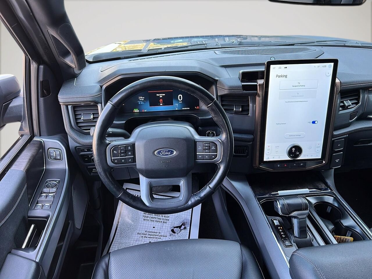 Ford F-150 Lightning LARIAT STANDARD RANGE 2023 Gris Québec - photo #13