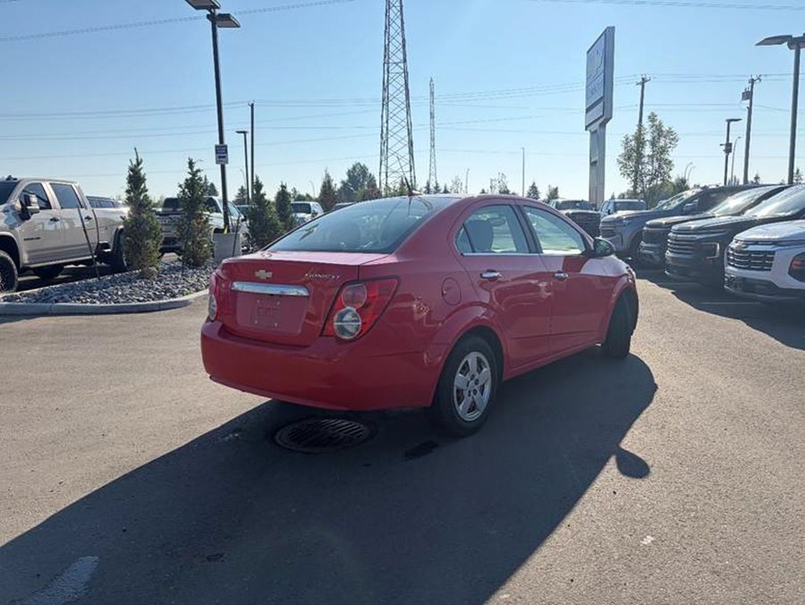 2014 Chevrolet Sonic 2014 Red