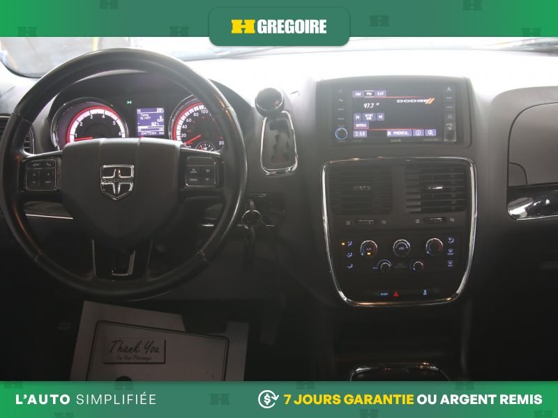 Dodge GR Caravan 821265 | Premium Plus AUTO A/C MAGS CUIR CAM RECUL BLUETOOT 2020 Gris Laval - photo #25
