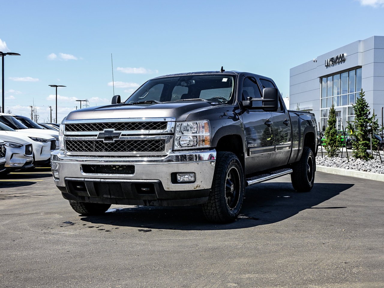 2013 Chevrolet Silverado 2500HD 4WD Crew Cab 153 LTZ Brown Sherwood Park - photo #3