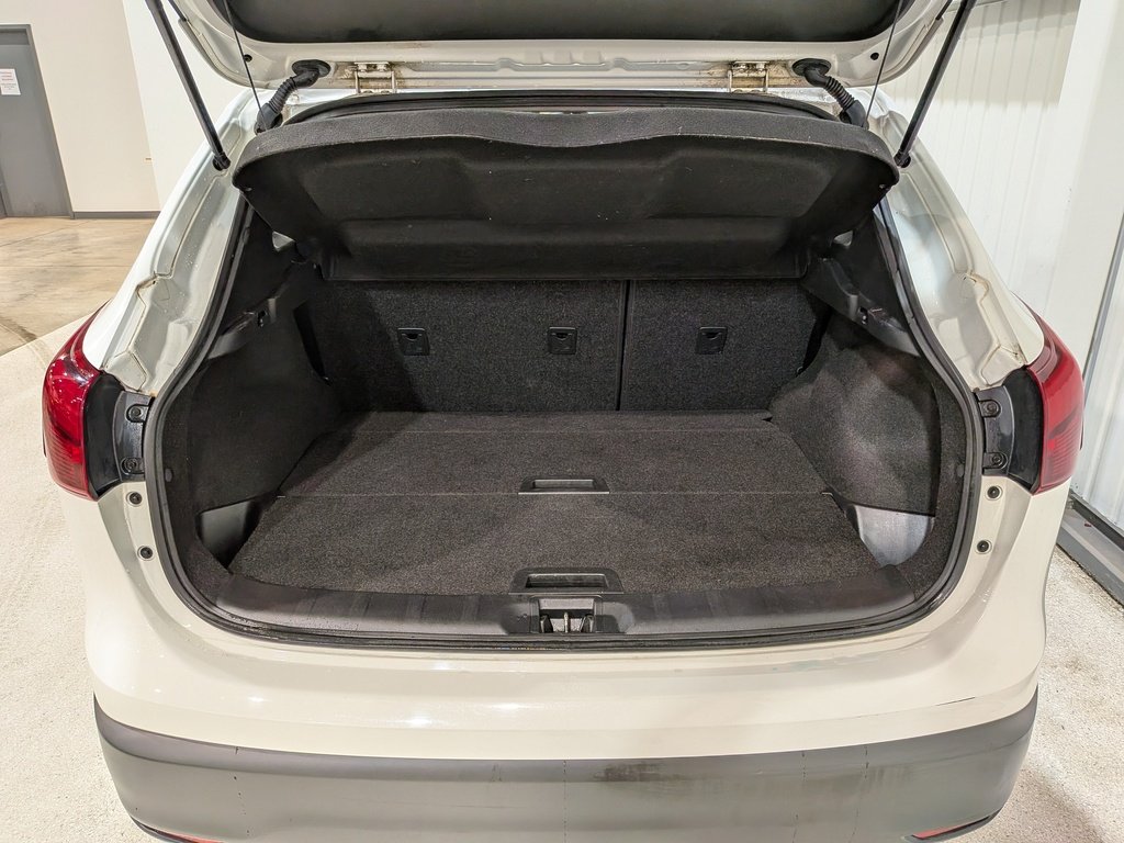 Nissan Qashqai FWD S Manual 2019 Blanc Val-David - photo #8
