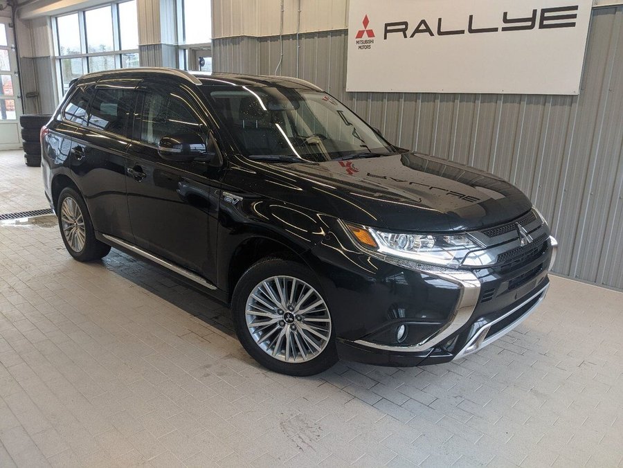 2019 Mitsubishi Outlander Plug-In Hybrid Le Awd Black