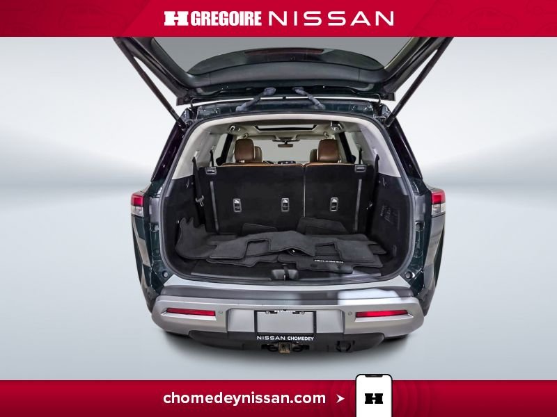 2024 Nissan Pathfinder Green Laval - photo #33