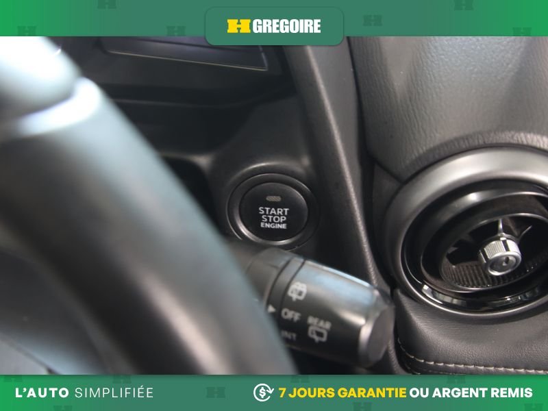 2020 Mazda CX-3 White Laval - photo #16