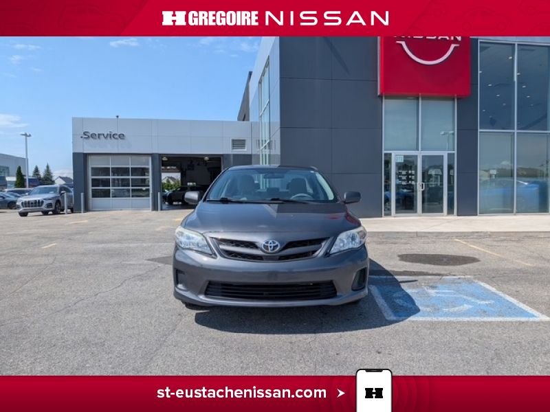 2013 Toyota Corolla Grey Laval - photo #2