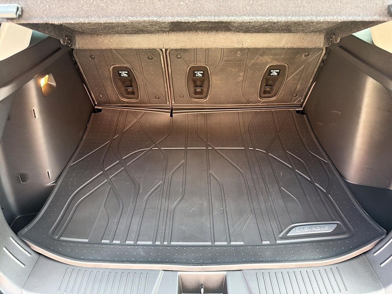CHEVROLET Trax ACTIV 2026 NOIR MOSAIQUE METALLISE Saint-Hyacinthe - photo #5