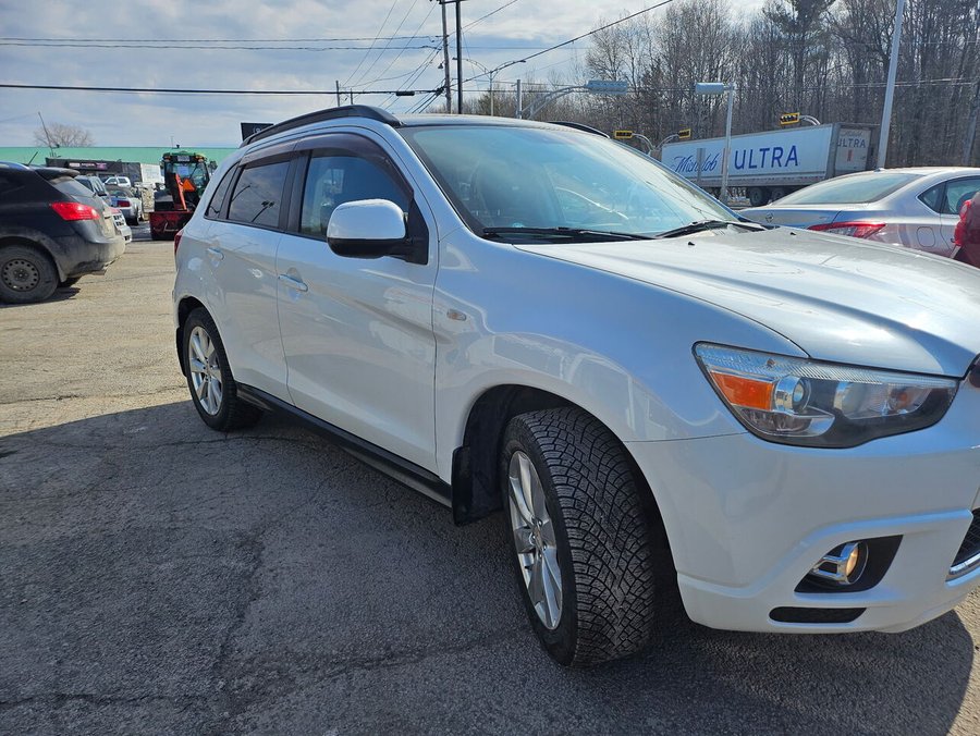 2012 Mitsubishi RVR traction intégrale 4 portes CVT GT White