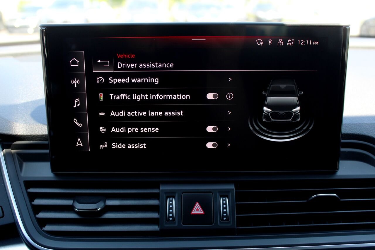 Audi Q5 VIN: WA1EABFY3N2063336 2022 Noir Sainte-Rose - photo #21