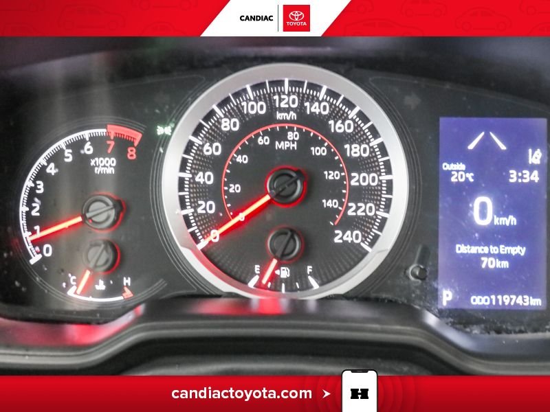 Toyota Corolla 2022 Rouge Saint-Eustache - photo #19