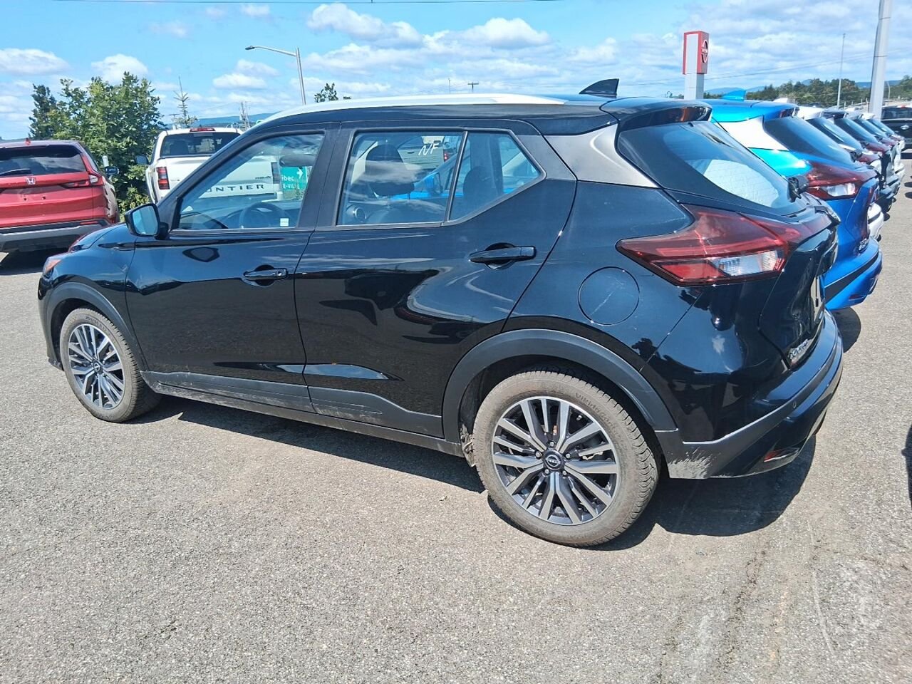 Nissan Kicks SV TA 2024 Noir Québec - photo #1