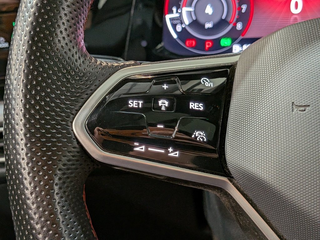 2023 Volkswagen Golf GTI Performance Auto Black Val-David - photo #17