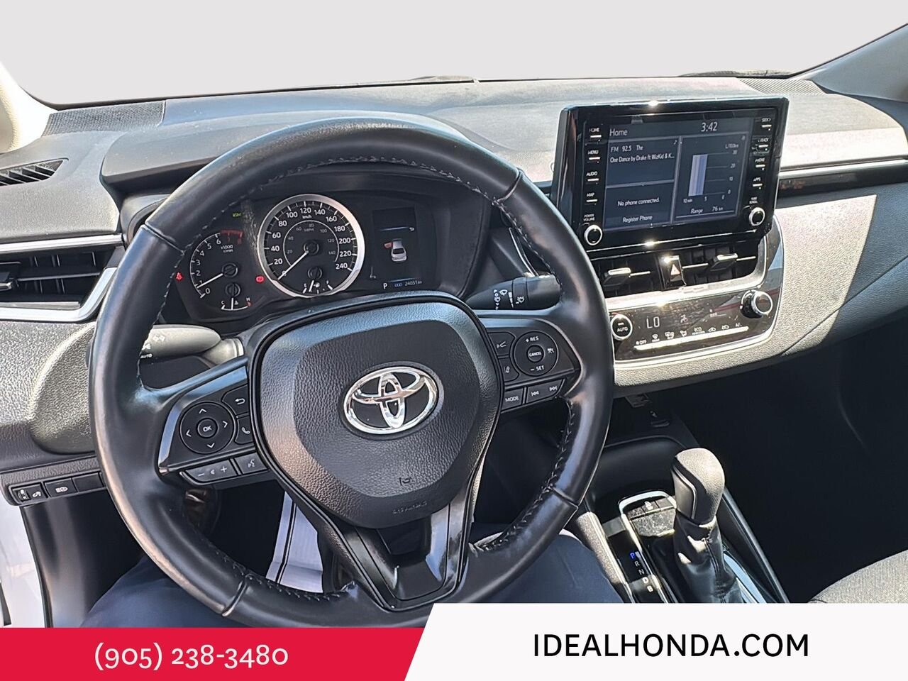 2022 Toyota Corolla White Mississauga - photo #18