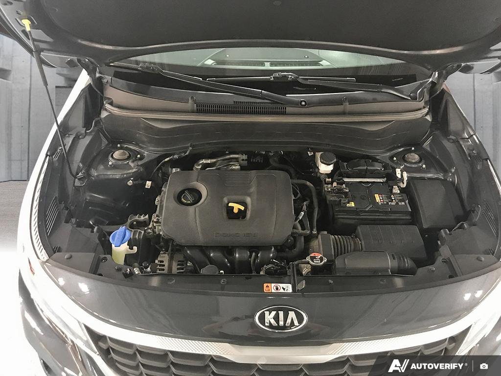 2021 Kia Seltos 2600984B | LX gray Edmonton - photo #9