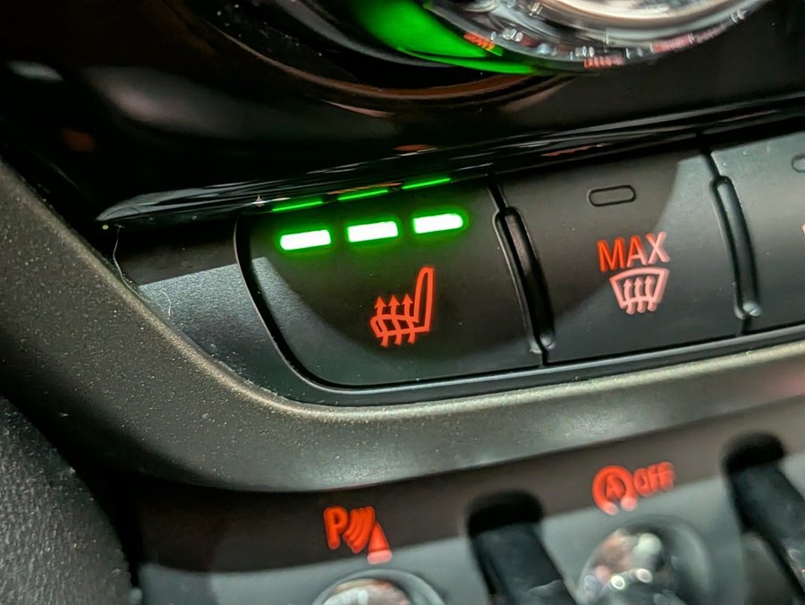 MINI Countryman 2022 2022 Orange