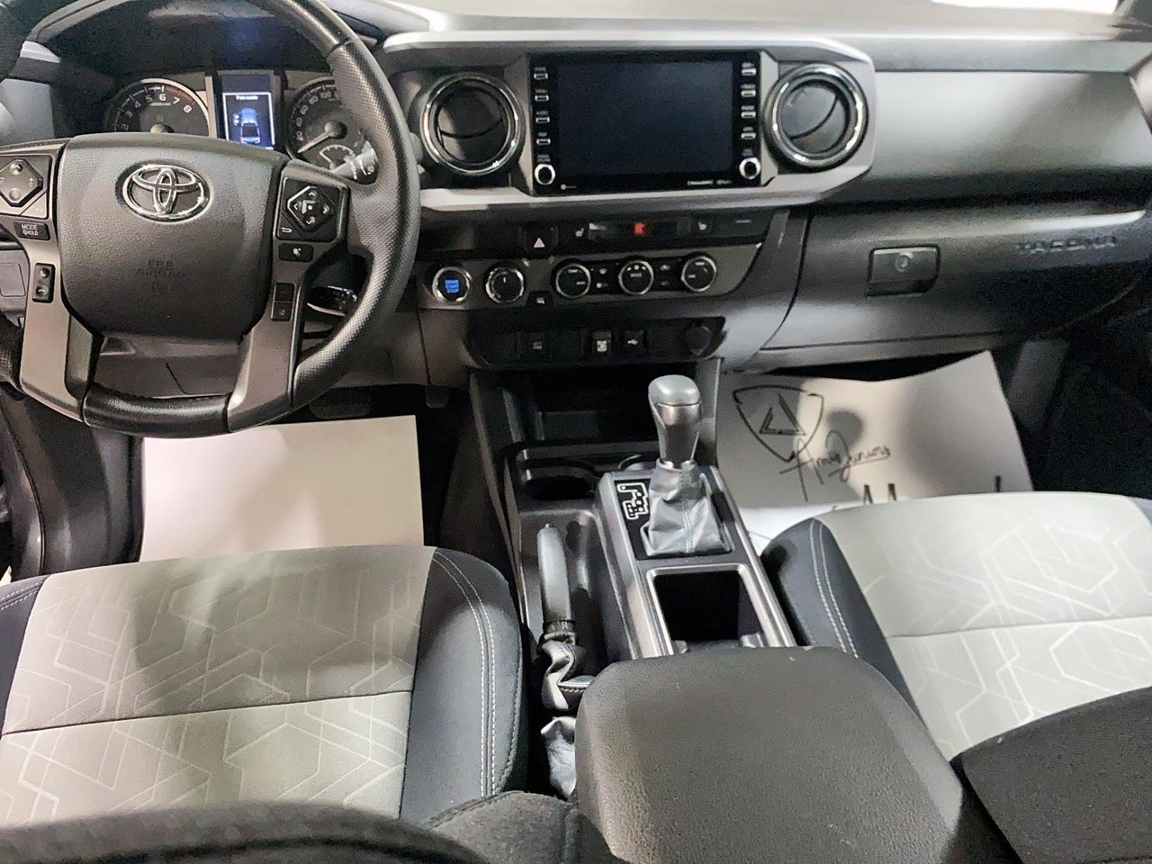 Toyota Tacoma trd sport 2023 Gris magnétique métallisé Baie-Comeau - photo #8