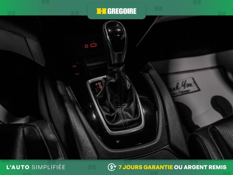 2021 Nissan Qashqai Black Blainville - photo #24