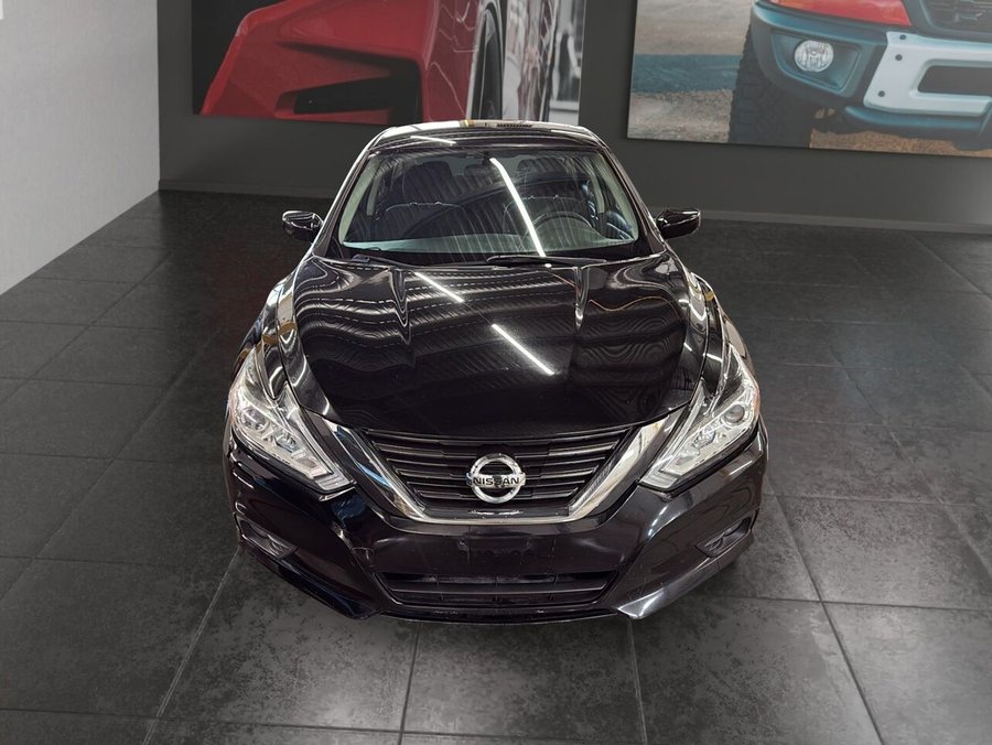 NISSAN ALTIMA 2,5 S 2016 Noir