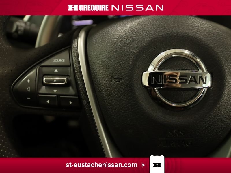 2017 Nissan Maxima White Laval - photo #27