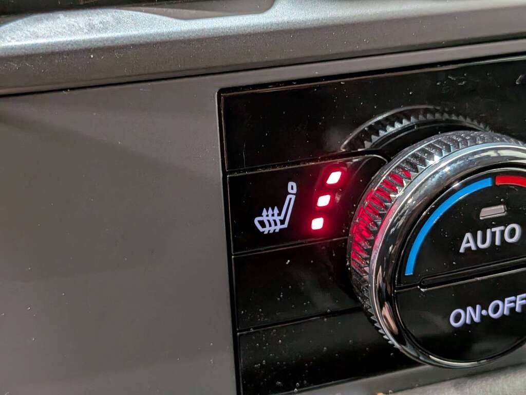 2024 Nissan Pathfinder S 4WD Grey Val-David - photo #2