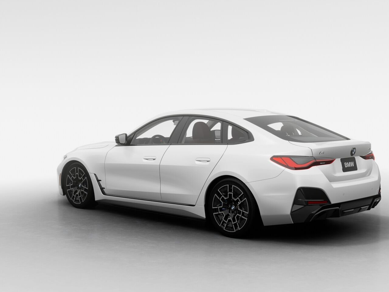 BMW i4 2026 Blanc alpin Blainville - photo #1