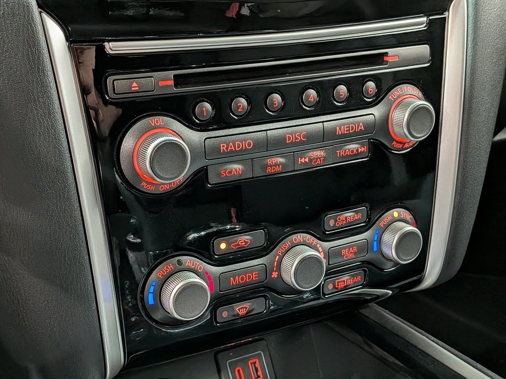 Nissan Pathfinder 4x4 SV Tech 2020 Gris Val-David - photo #26