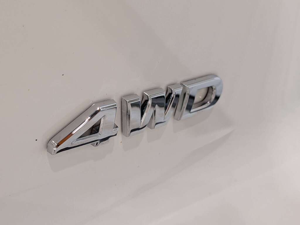 2024 Nissan Pathfinder S 4WD White Val-David - photo #38