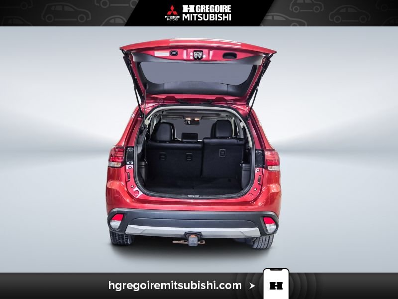 2016 Mitsubishi Outlander Red Blainville - photo #30
