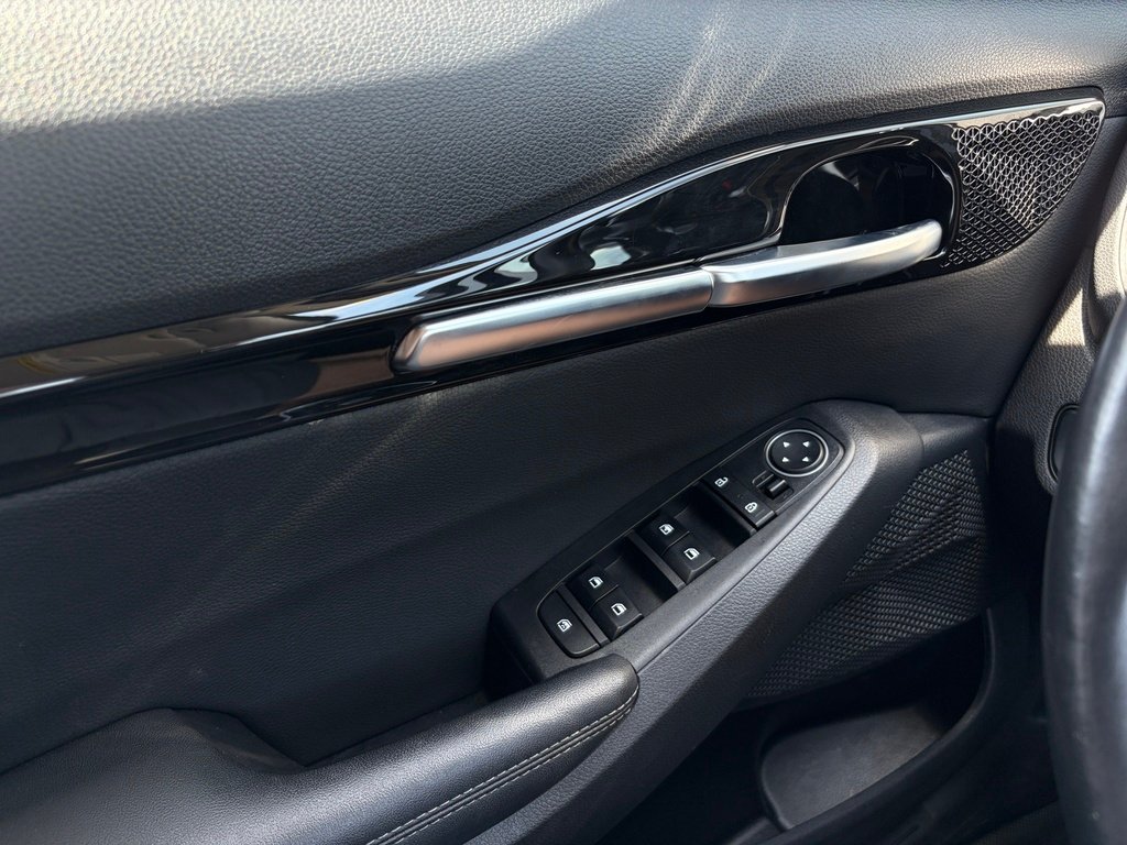 Kia Seltos 2022 Gris Gatineau - photo #10