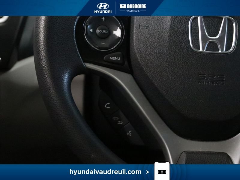 Honda Civic YA888 | LX 4 portes, boîte automatique 2013 Gris Laval - photo #20