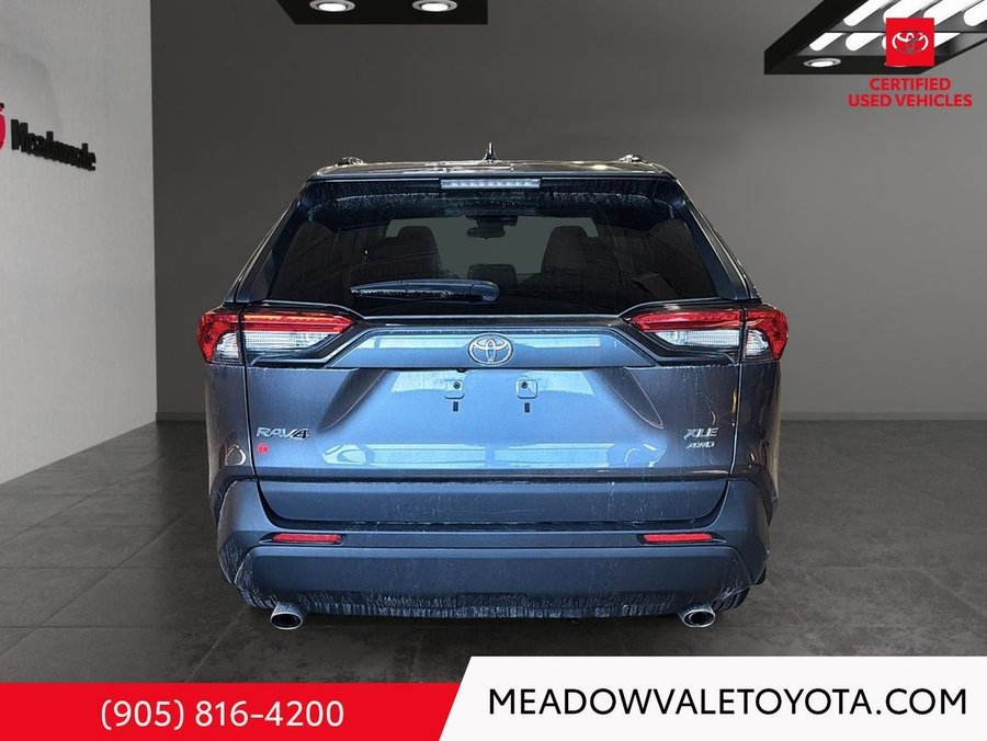 2022 Toyota RAV4 2022 Black