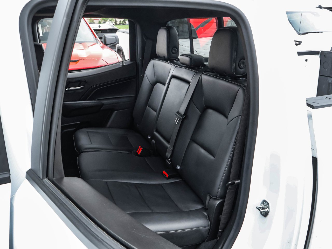 2024 GMC Canyon 4WD Crew Cab Elevation White Sherwood Park - photo #15