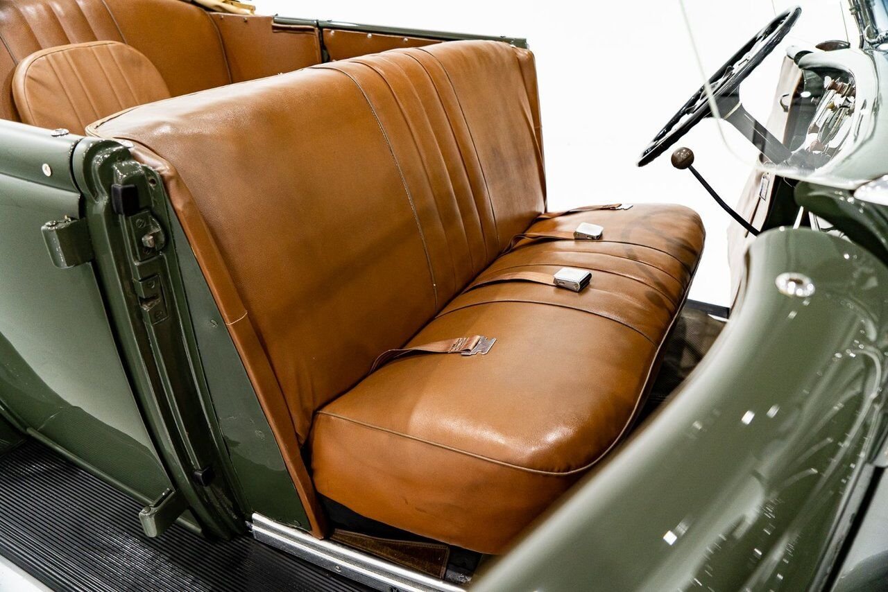 1936 Ford Model 48 Phaeton PRIX EN USD | Beautifully presented in original condition Green Montreal - photo #70
