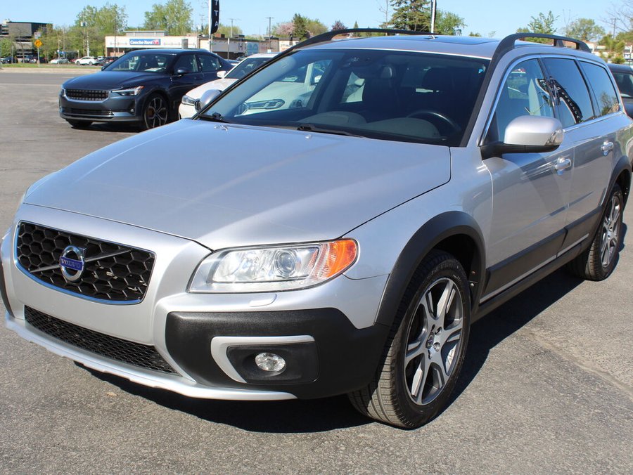 2014 Volvo XC70 2014 Silver