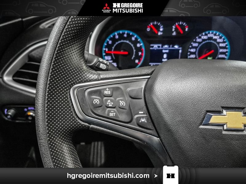 2024 Chevrolet Malibu Black Saint-Eustache - photo #18