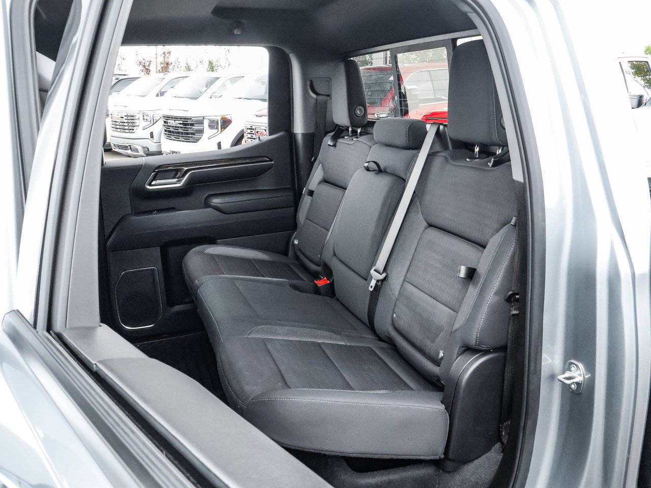 2024 GMC Sierra 1500 4WD Crew Cab 147 Elevation Grey Sherwood Park - photo #14